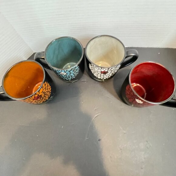 Set Of 4 Gibson Home Black Floral Ceramic Mugs With Multicolor Interiors Dishwas - Picture 5 of 11